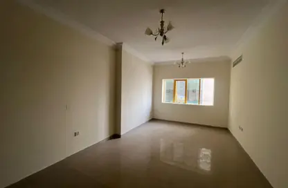 شقة - 2 غرف نوم - 2 حمامات للايجار في شارع التعاون الجديد - التعاون - الشارقة