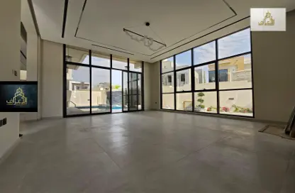 Villa - 5 Bedrooms - 7 Bathrooms for sale in Al Yasmeen 1 - Al Yasmeen - Ajman