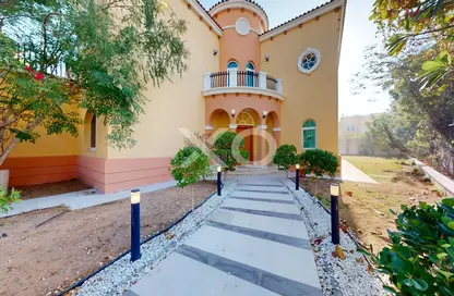 Villa - 5 Bedrooms - 6 Bathrooms for rent in Legacy - Jumeirah Park - Dubai
