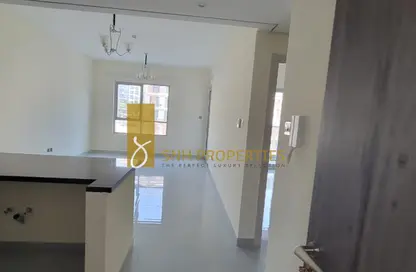 Apartment - 2 Bedrooms - 3 Bathrooms for rent in PARK TERRACE - Arjan - Dubai