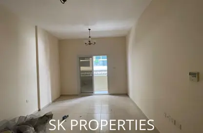 Apartment - 1 Bedroom - 2 Bathrooms for rent in Muwaileh 29 Building - Muwaileh - Sharjah