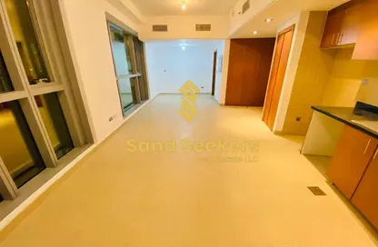 Apartment - Studio - 1 Bathroom for rent in Danet Abu Dhabi - Abu Dhabi