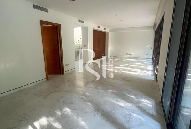 15701755 - Property Image 3