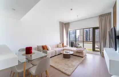 Apartment - 1 Bedroom - 1 Bathroom for sale in Boulevard Central Tower 2 - Boulevard Central Towers - Downtown Dubai - Dubai