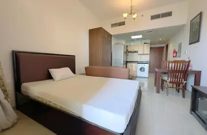 Apartment - Studio - 1 Bathroom for rent in Elite Sports Residence 8 - Elite Sports Residence - Dubai Sports City - Dubai