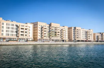 شقة - 2 غرف نوم - 3 حمامات للايجار في 14B البحيرة - لاجون - ميناء العرب - راس الخيمة - رأس الخيمة