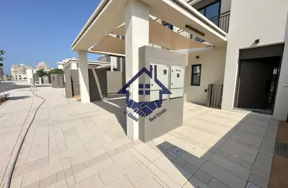 Townhouse - 2 Bedrooms - 3 Bathrooms for sale in Falcon Island South - Falcon Island - Al Hamra Village - Ras Al Khaimah Townhouse - 2 Bedrooms - 3 Bathrooms for sale in Falcon Island South - Falcon Island - Al Hamra Village - Ras Al Khaimah