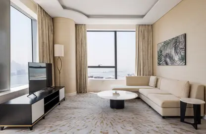 Apartment - 1 Bedroom - 1 Bathroom for rent in The Palm Tower - Palm Jumeirah - Dubai