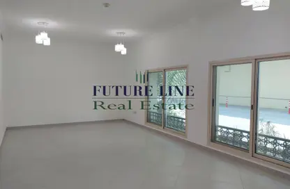 Villa - 3 Bedrooms - 4 Bathrooms for rent in Jumeirah 1 - Jumeirah - Dubai