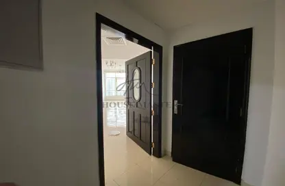 Hall / Corridor image for: Apartment - 3 Bedrooms - 3 Bathrooms for rent in New Al Taawun Road - Al Taawun - Sharjah, Image 1