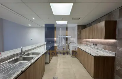 Apartment - 2 Bedrooms - 3 Bathrooms for rent in Electra Tower - Electra Street - Abu Dhabi