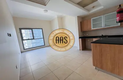 Apartment - Studio - 1 Bathroom for rent in Zumurud Tower - Dubai Marina - Dubai