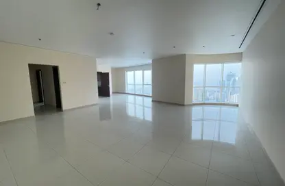 Apartment - 3 Bedrooms - 3 Bathrooms for rent in Al Khan - Sharjah