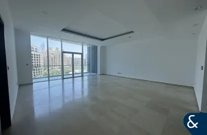 Apartment - 3 Bedrooms - 3 Bathrooms for rent in Oceana Baltic - Oceana - Palm Jumeirah - Dubai