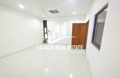 Office Space - Studio - 1 Bathroom for rent in Khalifa Street - Abu Dhabi