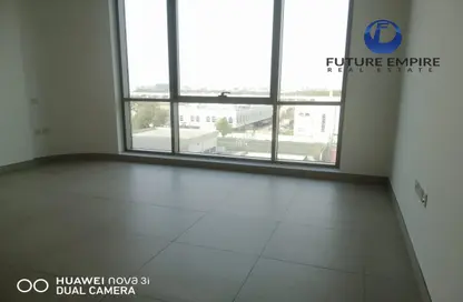 شقة - 3 غرف نوم - 4 حمامات للايجار في ميدان النصر - عود ميثاء - بر دبي - دبي