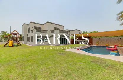 Villa - 4 Bedrooms - 5 Bathrooms for rent in Regional - Jumeirah Park - Dubai