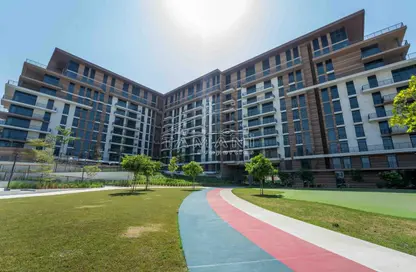 Apartment - 2 Bedrooms - 3 Bathrooms for sale in Central Park Building 1 - Central Park at City Walk - City Walk - Dubai