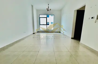 Apartment - 2 Bedrooms - 3 Bathrooms for rent in Jumeirah Garden City - Al Satwa - Dubai