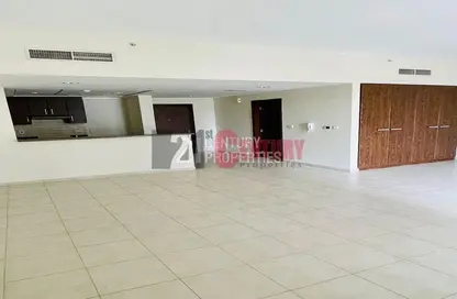 شقة - 1 حمام للايجار في L برج - الأبراج الإدارية - الخليج التجاري - دبي