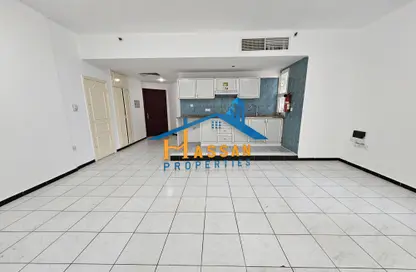 Apartment - Studio - 1 Bathroom for rent in Abu shagara - Sharjah