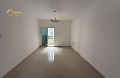 Apartment - 1 Bedroom - 2 Bathrooms for rent in New Al Taawun Road - Al Taawun - Sharjah