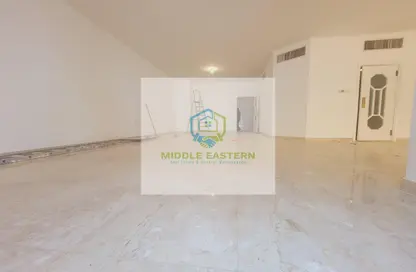 Empty Room image for: Villa - 5 Bedrooms - 5 Bathrooms for rent in Al Wahda Street - Al Wahda - Abu Dhabi, Image 1