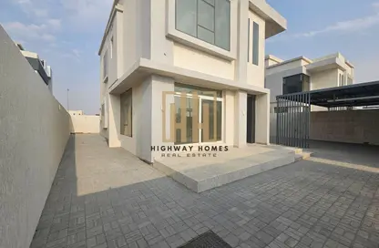 Villa - 5 Bedrooms - 5 Bathrooms for rent in Tilal City A - Tilal City - Sharjah