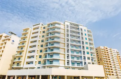 Apartment - 1 Bedroom - 2 Bathrooms for rent in Mazaya 2 - Queue Point - Dubai Land - Dubai