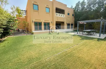 فيلا - 3 غرف نوم - 4 حمامات للايجار في فيلات طراز دبي - القرية الشمالية - الفرجان - دبي