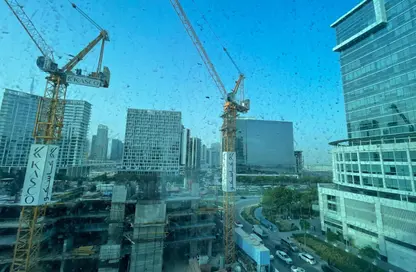 مكتب - استوديو - 2 حمامات للايجار في كابيتال جولدن تاور - الخليج التجاري - دبي