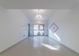 Empty Room image for: Apartment - 3 bedrooms - 3 bathrooms for rent in Al Muraqqabat - Deira - Dubai, Image 1