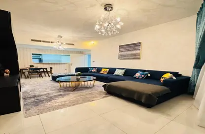 Apartment - 1 Bedroom - 2 Bathrooms for rent in Beach Tower 1 - Al Khan Lagoon - Al Khan - Sharjah