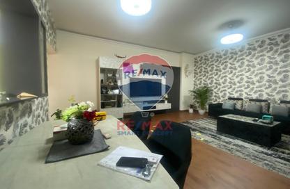 Apartment - 3 Bedrooms - 4 Bathrooms for sale in Tower 11 - Al Reef Downtown - Al Reef - Abu Dhabi