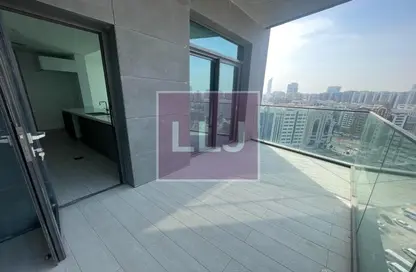 Apartment - 2 Bedrooms - 4 Bathrooms for rent in Waterfront Residential Towers - Tourist Club Area - Abu Dhabi