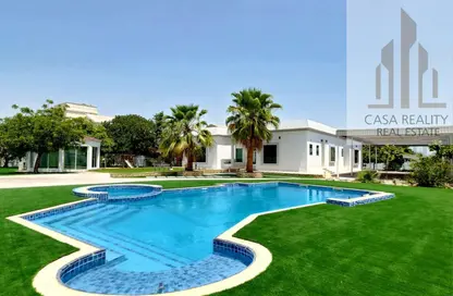 Villa - 4 Bedrooms - 7 Bathrooms for rent in Nad Al Sheba 2 - Nad Al Sheba - Dubai