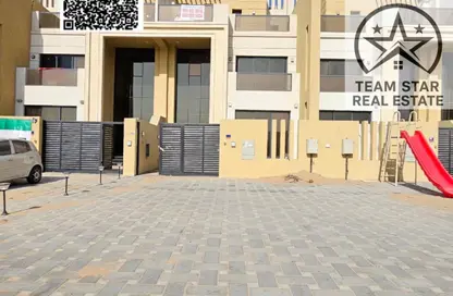 فيلا - 4 غرف نوم - 6 حمامات للايجار في الزاهية جاردنز - الزاهية - عجمان