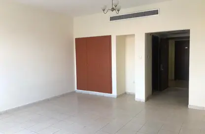 Apartment - Studio - 1 Bathroom for rent in M07 - Persia Cluster - International City - Dubai