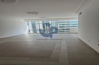 Apartment - 3 Bedrooms - 4 Bathrooms for rent in Sama Tower - Electra Street - Abu Dhabi