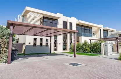 Townhouse - 3 Bedrooms - 4 Bathrooms for rent in Topanga - DAMAC Hills - Dubai