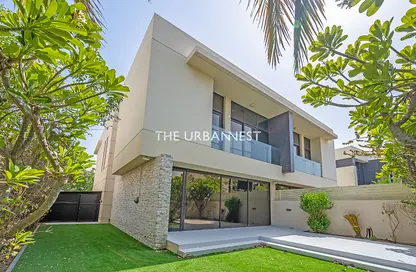 Townhouse - 3 Bedrooms - 4 Bathrooms for rent in Queens Meadow - DAMAC Hills - Dubai
