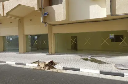 متجر - استوديو - 1 حمام للايجار في منطقة الرولة - الشارقة