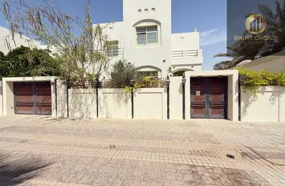 فيلا - 5 غرف نوم - 7 حمامات للايجار في فيلات مدينة خليفة آيه - مدينة خليفة أ - مدينة خليفة - أبوظبي