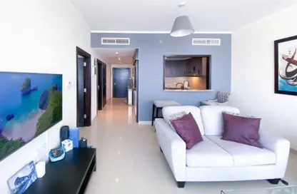 Apartment - 1 Bedroom - 1 Bathroom for sale in The Links West Tower - The Links - The Views - Dubai