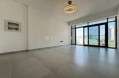 Apartment - 1 Bathroom for rent in Oxford Boulevard - Jumeirah Village Circle - Dubai