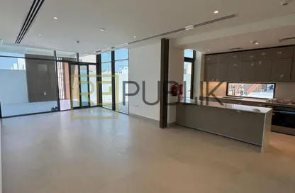 Townhouse - 3 Bedrooms - 4 Bathrooms for sale in Nad Al Dhabi - Al Jubail Island - Abu Dhabi