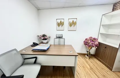 Business Centre - Studio - 2 Bathrooms for rent in Crystal Tower - Business Bay - Dubai