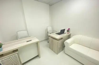 Business Centre - Studio - 1 Bathroom for rent in Silver Home Building - Hor Al Anz - Deira - Dubai