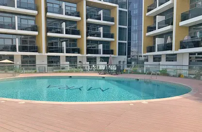 شقة - 1 حمام للايجار في كريستال مساكن - قرية الجميرا سركل - دبي