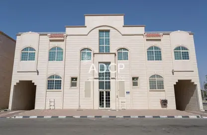 Outdoor Building image for: Apartment - 2 Bedrooms - 2 Bathrooms for rent in Al Jimi - Al Ain, Image 1
